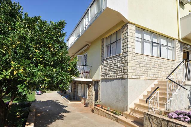 Borna Apartement Novalja Exterior photo