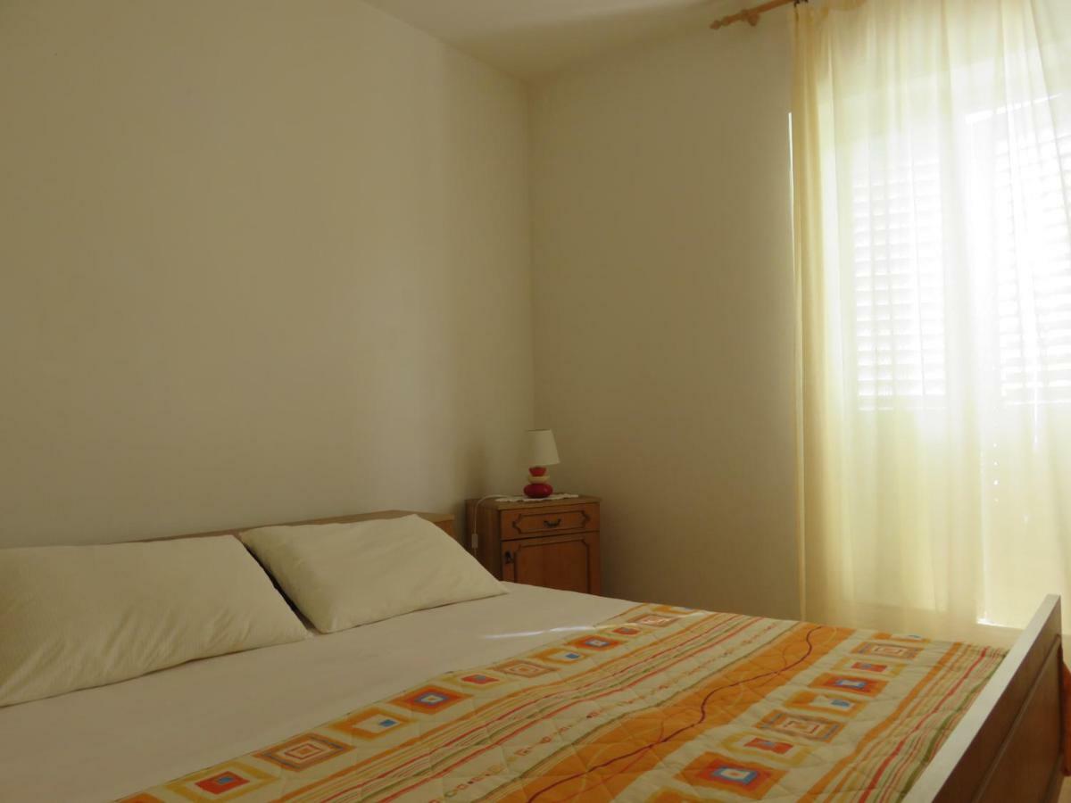 Borna Apartement Novalja Exterior photo